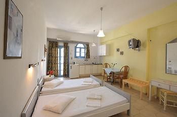 אגיה פלגיה קיתירה Sirena Apartments מראה חיצוני תמונה